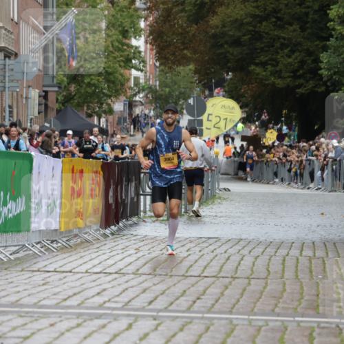 13.09.2026 - Kiel Lauf Yannick Fuchs http://msf.ph/oto/10443612 13.09.2026 12:09:24 Ziel 3904, 1201 meine-sportfotos.de