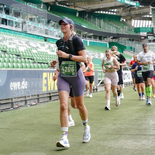 13.09.2026 - 21. swb-Marathon Bremen Michael Burmester http://msf.ph/oto/10443630 13.09.2026 13:07:31 Laufen im Stadion 109, 132, 156, 287, 303, 310, 372, 430, 454, 489, 551, 578, 607, 613, 682, 716, 800, 808, 809, 831, 834, 846, 884, 911, 922, 1083, 1173, 1189, 1205, 1210, 1285, 1322, 1364, 1365, 1369, 1387, 1395, 1437, 1532, 1545, 1574, 1600, 1688, 1823, 1831, 1841, 1848, 1854, 1871, 1909, 1926, 1938, 2003, 2070, 2090, 2215, 2219, 2275, 2283, 2318, 2355, 2356, 2366, 2405, 2440, 2492, 2565, 2611, 2635, 2699, 2707, 2721, 2731, 2755, 2782, 2802, 2818, 2831, 2866, 2902, 2911, 2949, 2960 meine-sportfotos.de