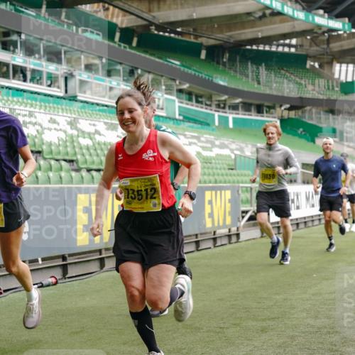 13.09.2026 - 21. swb-Marathon Bremen Michael Burmester http://msf.ph/oto/10443732 13.09.2026 10:28:43 Laufen im Stadion 10142, 10170, 10183, 10189, 10200, 10223, 10267, 10269, 10270, 10293, 10294, 10310, 10316, 10329, 10334, 10348, 10381, 10393, 10421, 10426, 10508, 10525, 10537, 10538, 10544, 10566, 10594, 10655, 10709, 10739, 10763, 10770, 10814, 10835, 10840, 10846, 10860, 10876, 10897, 10898, 10910, 10917, 10923, 10966, 10993, 11005, 11007, 11018, 11035, 11058, 11076, 11087, 11092, 11109, 11111, 11148, 11170 meine-sportfotos.de