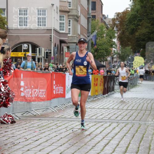 13.09.2026 - Kiel Lauf Yannick Fuchs http://msf.ph/oto/10443765 13.09.2026 12:10:37 Ziel 7264, 61, 2077, 2790, 7264, 2457 meine-sportfotos.de