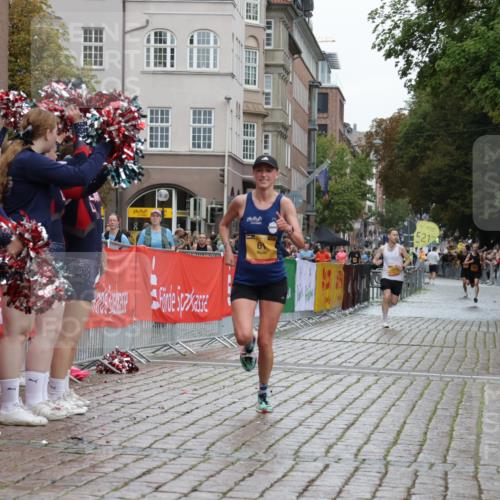 13.09.2026 - Kiel Lauf Yannick Fuchs http://msf.ph/oto/10443772 13.09.2026 12:10:37 Ziel 7264, 61, 2077, 2790, 7264, 2457 meine-sportfotos.de