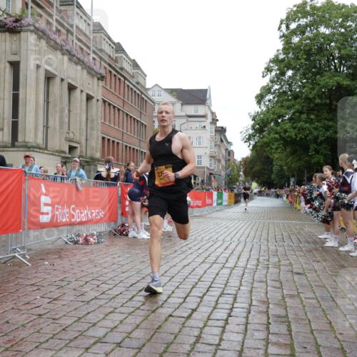 13.09.2026 - Kiel Lauf Yannick Fuchs http://msf.ph/oto/10443881 13.09.2026 12:10:46 Ziel 61, 2077, 2790, 7264, 1373, 1949, 2327, 2457, 4710, 11322, 12191, 61 meine-sportfotos.de