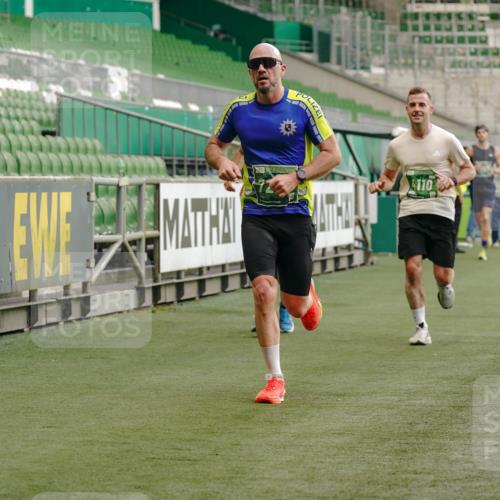 13.09.2026 - 21. swb-Marathon Bremen Michael Burmester http://msf.ph/oto/10443926 13.09.2026 12:44:50 Laufen im Stadion 280, 339, 474, 493, 508, 623, 678, 681, 715, 788, 969, 1264, 1277, 1301, 1335, 1372, 1498, 1696, 1770, 1937, 1975, 2020, 2098, 3092, 3271, 3500, 3609, 4110, 4118, 4328, 4739, 4904, 5092, 5143, 5199, 5369, 5601, 5776, 5996, 6579, 6918, 6973, 7015, 7170, 7206, 7265, 7478, 7715, 7841, 7950, 8028, 8054, 8096, 8850, 9070, 9129, 9137, 9233, 9306, 9583, 9642, 13063, 13168, 13237, 126, 371, 603, 640, 650, 671, 735, 744, 862, 912, 957, 1136, 1411, 1667, 1822, 1850 meine-sportfotos.de