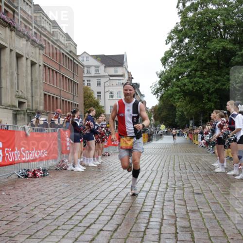 13.09.2026 - Kiel Lauf Yannick Fuchs http://msf.ph/oto/10443990 13.09.2026 12:11:17 Ziel 1373, 1949, 2327, 2457, 4710, 11322, 12191, 2631, 4347 meine-sportfotos.de