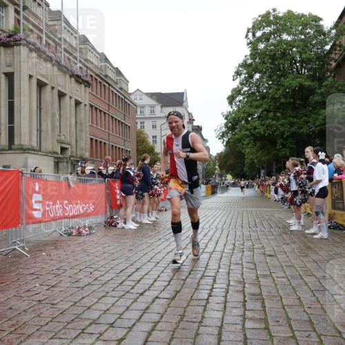 13.09.2026 - Kiel Lauf Yannick Fuchs http://msf.ph/oto/10443994 13.09.2026 12:11:18 Ziel 1373, 1949, 2327, 2457, 4710, 11322, 12191, 2631, 4347 meine-sportfotos.de