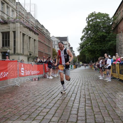13.09.2026 - Kiel Lauf Yannick Fuchs http://msf.ph/oto/10443996 13.09.2026 12:11:18 Ziel 1373, 1949, 2327, 2457, 4710, 11322, 12191, 2631, 4347 meine-sportfotos.de