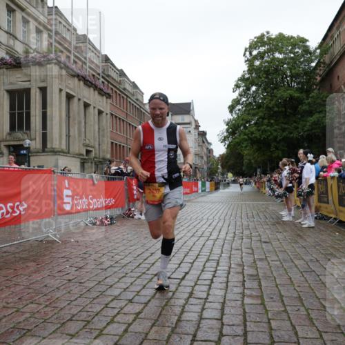 13.09.2026 - Kiel Lauf Yannick Fuchs http://msf.ph/oto/10444004 13.09.2026 12:11:18 Ziel 1373, 1949, 2327, 2457, 4710, 11322, 12191, 2631, 4347 meine-sportfotos.de