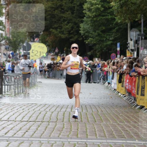 13.09.2026 - Kiel Lauf Yannick Fuchs http://msf.ph/oto/10444010 13.09.2026 12:11:20 Ziel 2631, 1373, 1949, 2327, 2457, 4710, 11322, 12191, 4347 meine-sportfotos.de
