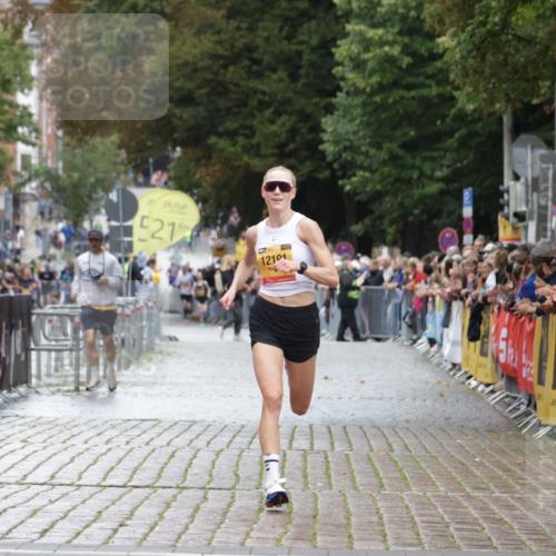 13.09.2026 - Kiel Lauf Yannick Fuchs http://msf.ph/oto/10444012 13.09.2026 12:11:21 Ziel 2631, 1373, 1949, 2327, 2457, 4710, 11322, 12191, 4347 meine-sportfotos.de