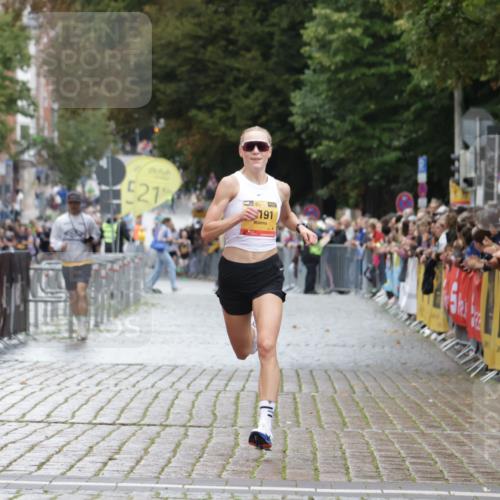 13.09.2026 - Kiel Lauf Yannick Fuchs http://msf.ph/oto/10444019 13.09.2026 12:11:22 Ziel 2631, 1373, 1949, 2327, 2457, 4710, 11322, 12191, 4347 meine-sportfotos.de