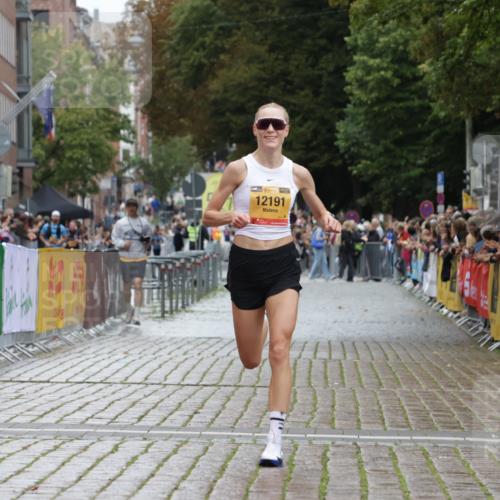 13.09.2026 - Kiel Lauf Yannick Fuchs http://msf.ph/oto/10444026 13.09.2026 12:11:23 Ziel 2631, 1373, 1949, 2327, 2457, 4710, 11322, 12191, 4347 meine-sportfotos.de