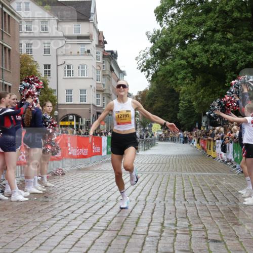 13.09.2026 - Kiel Lauf Yannick Fuchs http://msf.ph/oto/10444048 13.09.2026 12:11:25 Ziel 2631, 1373, 1949, 2327, 2457, 4710, 11322, 12191, 4347, 8609, 2457 meine-sportfotos.de