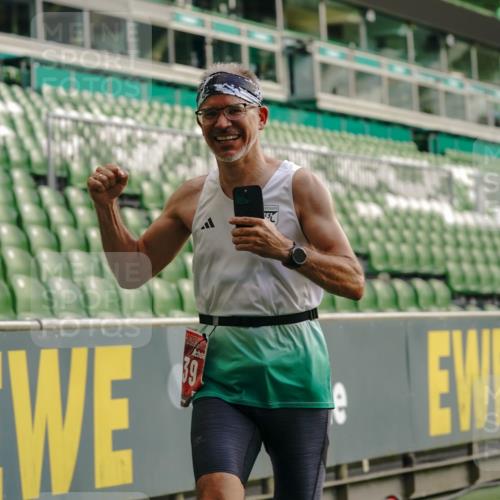 13.09.2026 - 21. swb-Marathon Bremen Michael Burmester http://msf.ph/oto/10444064 13.09.2026 12:44:55 Laufen im Stadion 280, 339, 474, 493, 508, 623, 678, 681, 715, 788, 969, 1264, 1277, 1301, 1335, 1372, 1498, 1696, 1770, 1937, 1975, 2020, 2098, 3092, 3271, 3500, 3609, 4110, 4118, 4157, 4328, 4739, 4904, 5092, 5143, 5199, 5369, 5601, 5776, 5996, 6579, 6918, 6973, 7015, 7170, 7206, 7265, 7478, 7715, 7841, 7950, 8028, 8054, 8096, 8850, 8936, 9070, 9129, 9137, 9306, 9583, 9642, 13063, 13168, 13237, 126, 371, 603, 640, 650, 671, 735, 744, 862, 912, 957, 1136, 1411, 1667, 1822, 1850 meine-sportfotos.de