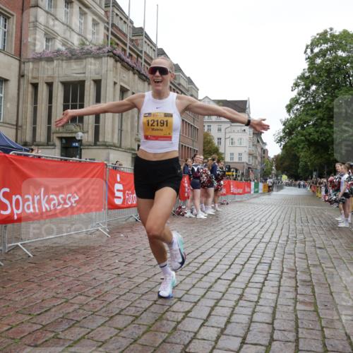 13.09.2026 - Kiel Lauf Yannick Fuchs http://msf.ph/oto/10444089 13.09.2026 12:11:26 Ziel 2631, 1373, 1949, 2327, 2457, 4710, 11322, 12191, 4347, 8609, 11504, 2457 meine-sportfotos.de