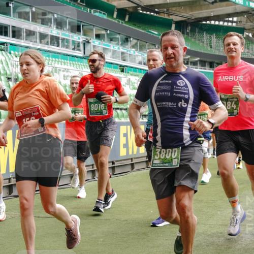 13.09.2026 - 21. swb-Marathon Bremen Michael Burmester http://msf.ph/oto/10444121 13.09.2026 13:07:38 Laufen im Stadion 109, 132, 156, 287, 303, 310, 372, 489, 551, 578, 607, 613, 682, 716, 800, 808, 809, 831, 834, 846, 884, 911, 922, 1083, 1173, 1189, 1205, 1210, 1285, 1322, 1364, 1365, 1369, 1387, 1395, 1437, 1532, 1545, 1574, 1600, 1688, 1823, 1831, 1841, 1848, 1854, 1871, 1899, 1909, 1926, 1938, 2003, 2041, 2070, 2090, 2215, 2219, 2229, 2275, 2283, 2318, 2356, 2366, 2405, 2440, 2492, 2565, 2611, 2635, 2699, 2707, 2721, 2727, 2731, 2755, 2782, 2802, 2818, 2831, 2866, 2902, 2911, 2949, 2960 meine-sportfotos.de