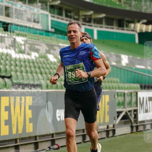 13.09.2026 - 21. swb-Marathon Bremen Michael Burmester http://msf.ph/oto/10444151 13.09.2026 12:44:59 Laufen im Stadion 280, 339, 474, 493, 508, 623, 678, 681, 715, 788, 969, 1017, 1264, 1277, 1301, 1335, 1372, 1498, 1696, 1770, 1937, 1975, 2020, 2098, 3092, 3271, 3500, 3609, 4110, 4118, 4157, 4328, 4739, 4904, 5092, 5143, 5369, 5601, 5776, 5996, 6579, 6918, 6973, 7015, 7170, 7206, 7265, 7478, 7715, 7841, 7950, 8028, 8054, 8096, 8850, 8936, 9070, 9129, 9137, 9273, 9306, 9583, 9642, 13063, 13168, 13237, 126, 371, 603, 640, 650, 671, 735, 744, 912, 957, 1136, 1411, 1667, 1822, 1850 meine-sportfotos.de