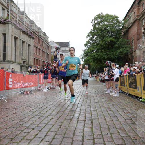 13.09.2026 - Kiel Lauf Yannick Fuchs http://msf.ph/oto/10444275 13.09.2026 12:12:11 Ziel 3730, 8209, 8609, 8993, 11504, 4347 meine-sportfotos.de