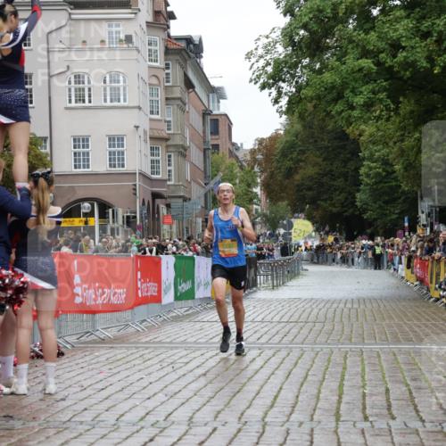 13.09.2026 - Kiel Lauf Yannick Fuchs http://msf.ph/oto/10444406 13.09.2026 12:12:27 Ziel 3730, 9390, 8209, 8609, 8993, 11504 meine-sportfotos.de