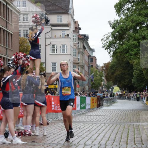 13.09.2026 - Kiel Lauf Yannick Fuchs http://msf.ph/oto/10444428 13.09.2026 12:12:28 Ziel 3730, 9390, 8209, 8993, 11504 meine-sportfotos.de