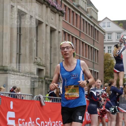 13.09.2026 - Kiel Lauf Yannick Fuchs http://msf.ph/oto/10444461 13.09.2026 12:12:30 Ziel 3730, 9390, 8209 meine-sportfotos.de