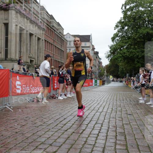 13.09.2026 - Kiel Lauf Yannick Fuchs http://msf.ph/oto/10444532 13.09.2026 12:13:10 Ziel 11809, 9390, 902, 3290, 10470 meine-sportfotos.de