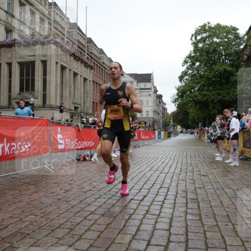 13.09.2026 - Kiel Lauf Yannick Fuchs http://msf.ph/oto/10444543 13.09.2026 12:13:10 Ziel 11809, 9390, 902, 3290, 10470 meine-sportfotos.de