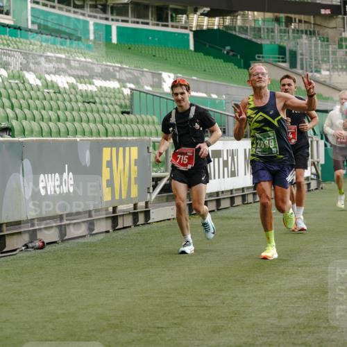 13.09.2026 - 21. swb-Marathon Bremen Michael Burmester http://msf.ph/oto/10444566 13.09.2026 12:45:23 Laufen im Stadion 195, 280, 339, 474, 493, 508, 623, 678, 681, 697, 715, 788, 969, 1017, 1034, 1181, 1241, 1264, 1277, 1301, 1335, 1498, 1696, 1770, 1863, 1937, 1975, 2020, 2084, 2098, 2297, 2889, 3092, 3271, 3609, 4110, 4118, 4157, 4328, 5092, 5719, 5996, 6918, 6973, 7015, 7206, 7265, 7336, 7478, 7715, 8028, 8054, 8096, 8319, 8325, 8331, 8670, 8756, 8936, 9070, 9129, 9137, 9273, 9306, 9495, 9583, 9642, 13063, 13168, 13237, 371, 439, 650, 744, 957, 1411, 1667, 1822, 1850 meine-sportfotos.de
