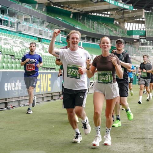 13.09.2026 - 21. swb-Marathon Bremen Michael Burmester http://msf.ph/oto/10444576 13.09.2026 13:07:45 Laufen im Stadion 132, 156, 303, 310, 372, 489, 551, 607, 682, 716, 800, 808, 809, 831, 834, 846, 884, 911, 922, 1083, 1173, 1189, 1205, 1210, 1285, 1289, 1322, 1364, 1365, 1369, 1387, 1395, 1437, 1532, 1545, 1559, 1574, 1600, 1688, 1823, 1831, 1841, 1848, 1854, 1871, 1899, 1909, 1926, 1938, 2003, 2041, 2070, 2090, 2215, 2219, 2229, 2275, 2283, 2318, 2356, 2366, 2405, 2440, 2492, 2565, 2611, 2635, 2699, 2707, 2721, 2727, 2731, 2755, 2782, 2802, 2818, 2831, 2866, 2902, 2911, 2949, 2960 meine-sportfotos.de