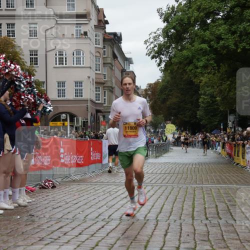 13.09.2026 - Kiel Lauf Yannick Fuchs http://msf.ph/oto/10444593 13.09.2026 12:13:28 Ziel 3290, 10470, 902, 3290, 11809, 663, 10008, 10160, 10927 meine-sportfotos.de