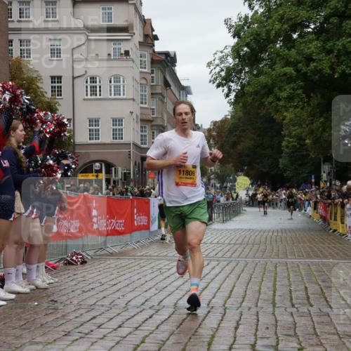 13.09.2026 - Kiel Lauf Yannick Fuchs http://msf.ph/oto/10444598 13.09.2026 12:13:28 Ziel 3290, 10470, 902, 3290, 11809, 663, 10008, 10160, 10927 meine-sportfotos.de