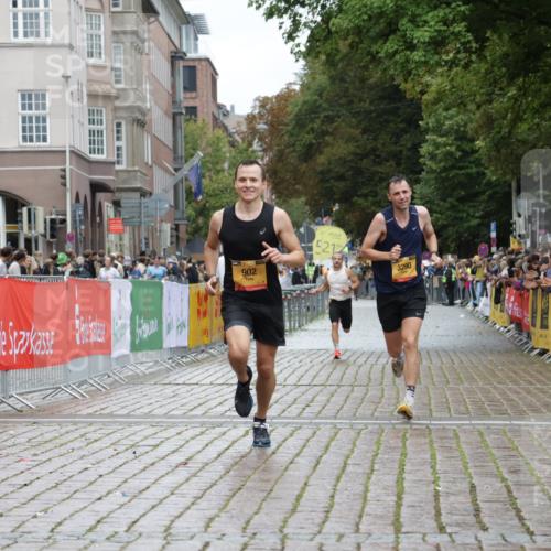 13.09.2026 - Kiel Lauf Yannick Fuchs http://msf.ph/oto/10444625 13.09.2026 12:13:40 Ziel 663, 10008, 10927, 902, 3290, 10470, 2109, 10160, 10208, 11809 meine-sportfotos.de