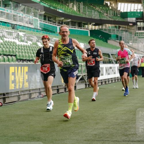 13.09.2026 - 21. swb-Marathon Bremen Michael Burmester http://msf.ph/oto/10444634 13.09.2026 12:45:25 Laufen im Stadion 195, 280, 339, 474, 493, 508, 623, 678, 681, 697, 715, 788, 969, 1017, 1034, 1181, 1241, 1264, 1277, 1301, 1335, 1498, 1696, 1770, 1863, 1937, 1975, 2020, 2084, 2098, 2297, 2889, 3092, 3271, 3609, 4110, 4118, 4157, 4328, 5092, 5719, 5996, 6918, 6973, 7015, 7206, 7265, 7336, 7478, 7715, 8028, 8054, 8096, 8319, 8325, 8331, 8670, 8756, 8936, 9070, 9129, 9137, 9273, 9306, 9495, 9583, 9642, 13063, 13168, 13237, 371, 439, 650, 744, 957, 1411, 1667, 1822, 1850 meine-sportfotos.de