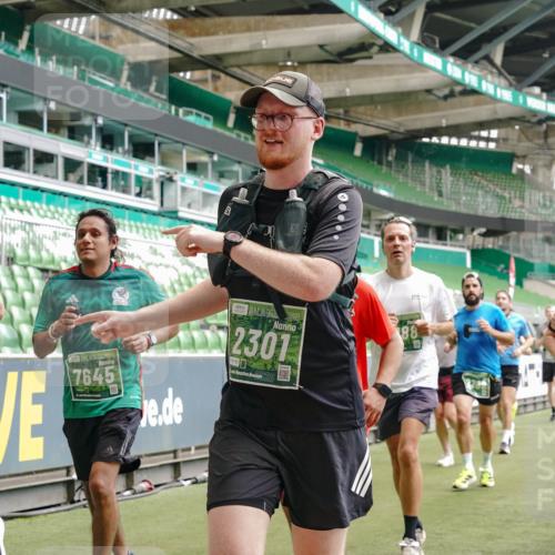 13.09.2026 - 21. swb-Marathon Bremen Michael Burmester http://msf.ph/oto/10444670 13.09.2026 13:07:47 Laufen im Stadion 132, 156, 303, 310, 372, 489, 551, 607, 682, 716, 800, 808, 809, 831, 834, 846, 884, 911, 922, 1083, 1124, 1173, 1189, 1205, 1210, 1285, 1289, 1322, 1364, 1365, 1369, 1387, 1395, 1437, 1532, 1545, 1559, 1600, 1688, 1823, 1831, 1841, 1848, 1854, 1871, 1899, 1926, 1938, 2003, 2041, 2070, 2090, 2215, 2219, 2229, 2275, 2283, 2318, 2356, 2366, 2405, 2440, 2492, 2565, 2611, 2635, 2699, 2707, 2721, 2727, 2731, 2755, 2782, 2802, 2818, 2831, 2866, 2902, 2911, 2930, 2949, 2960 meine-sportfotos.de