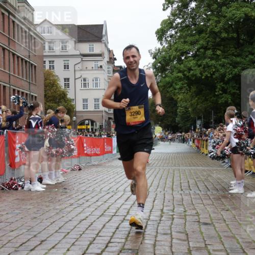 13.09.2026 - Kiel Lauf Yannick Fuchs http://msf.ph/oto/10444674 13.09.2026 12:13:43 Ziel 663, 10008, 10160, 10927, 902, 3290, 10470, 2109, 10208, 11809 meine-sportfotos.de