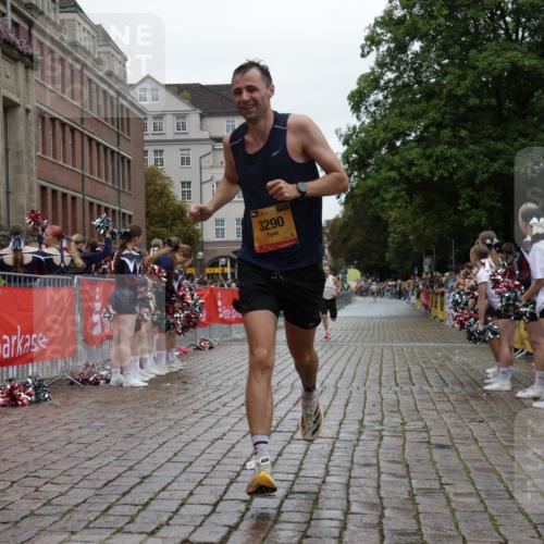 13.09.2026 - Kiel Lauf Yannick Fuchs http://msf.ph/oto/10444687 13.09.2026 12:13:44 Ziel 663, 10008, 10160, 10927, 902, 3290, 10470, 2109, 10208, 11809 meine-sportfotos.de