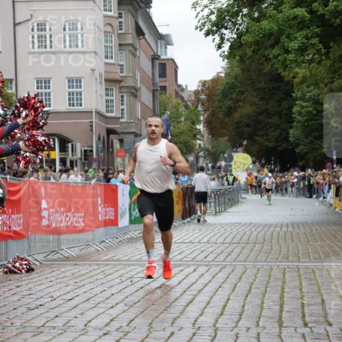 13.09.2026 - Kiel Lauf Yannick Fuchs http://msf.ph/oto/10444701 13.09.2026 12:13:45 Ziel 663, 2109, 10008, 10160, 10927, 902, 3290, 10470, 10208, 11809 meine-sportfotos.de