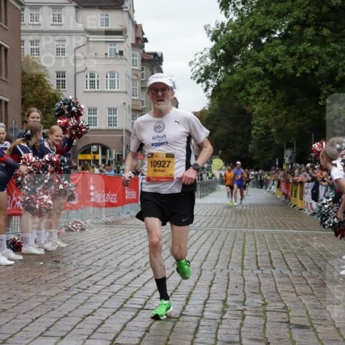 13.09.2026 - Kiel Lauf Yannick Fuchs http://msf.ph/oto/10444804 13.09.2026 12:14:03 Ziel 10208, 663, 2109, 10008, 10160, 10927, 6182, 9253, 10912, 10470 meine-sportfotos.de