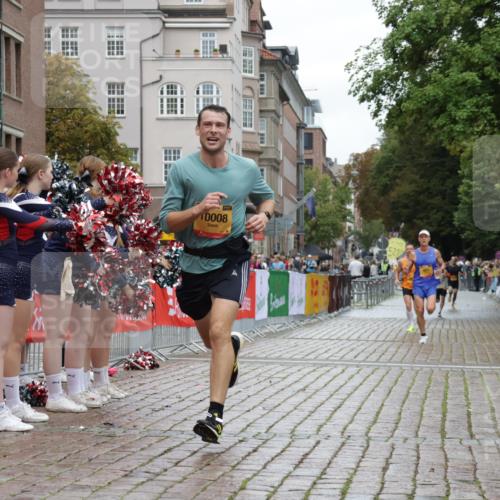13.09.2026 - Kiel Lauf Yannick Fuchs http://msf.ph/oto/10444830 13.09.2026 12:14:05 Ziel 10208, 663, 2109, 10008, 10160, 10927, 6182, 9253, 10912 meine-sportfotos.de