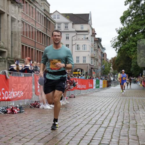 13.09.2026 - Kiel Lauf Yannick Fuchs http://msf.ph/oto/10444851 13.09.2026 12:14:06 Ziel 10208, 663, 2109, 10008, 10160, 10927, 6182, 9253, 10912 meine-sportfotos.de