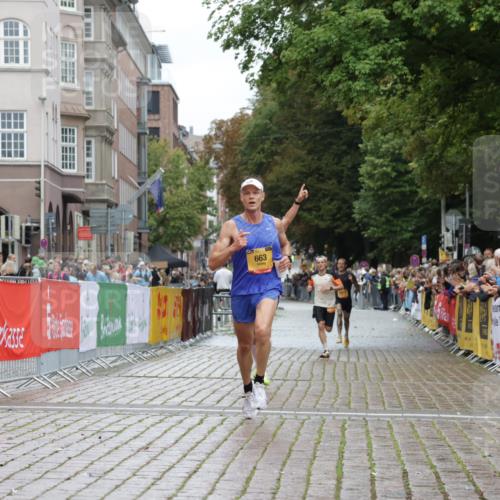 13.09.2026 - Kiel Lauf Yannick Fuchs http://msf.ph/oto/10444857 13.09.2026 12:14:07 Ziel 6182, 10208, 663, 2109, 10008, 10160, 10927, 2565, 9253, 10912 meine-sportfotos.de