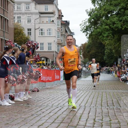 13.09.2026 - Kiel Lauf Yannick Fuchs http://msf.ph/oto/10444901 13.09.2026 12:14:11 Ziel 6182, 663, 2109, 10008, 10160, 10208, 10927, 2565, 9253, 10912, 11085, 10927 meine-sportfotos.de