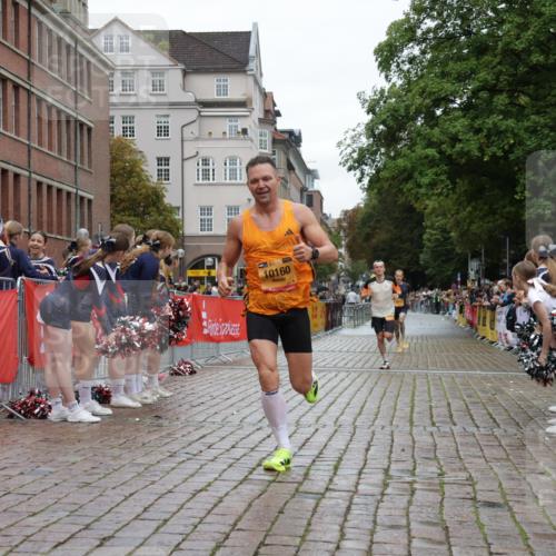 13.09.2026 - Kiel Lauf Yannick Fuchs http://msf.ph/oto/10444916 13.09.2026 12:14:12 Ziel 6182, 10912, 663, 2109, 10008, 10160, 10208, 10927, 2565, 9253, 11085, 10927 meine-sportfotos.de