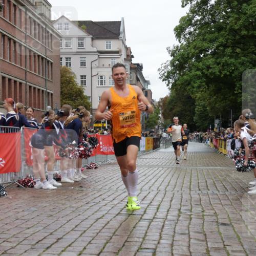 13.09.2026 - Kiel Lauf Yannick Fuchs http://msf.ph/oto/10444920 13.09.2026 12:14:12 Ziel 6182, 10912, 663, 2109, 10008, 10160, 10208, 10927, 2565, 9253, 11085, 10927 meine-sportfotos.de