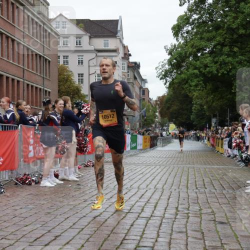 13.09.2026 - Kiel Lauf Yannick Fuchs http://msf.ph/oto/10445014 13.09.2026 12:14:17 Ziel 6182, 9253, 10912, 663, 2109, 10160, 10208, 2565, 11085, 663, 10008, 10927 meine-sportfotos.de