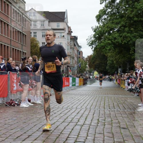 13.09.2026 - Kiel Lauf Yannick Fuchs http://msf.ph/oto/10445021 13.09.2026 12:14:17 Ziel 6182, 9253, 10912, 663, 2109, 10160, 10208, 2565, 11085, 663, 10008, 10927 meine-sportfotos.de