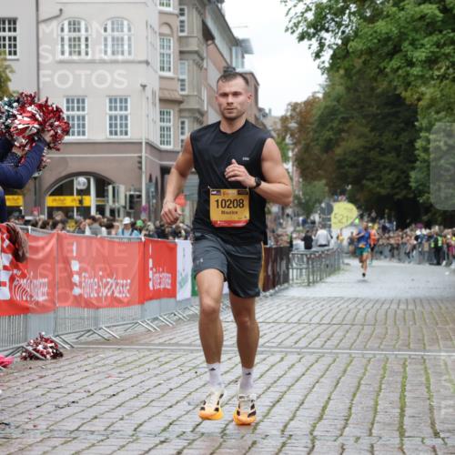 13.09.2026 - Kiel Lauf Yannick Fuchs http://msf.ph/oto/10445044 13.09.2026 12:14:24 Ziel 2565, 9253, 10912, 11085, 2109, 6182, 10208, 9316, 663, 2109, 10160 meine-sportfotos.de