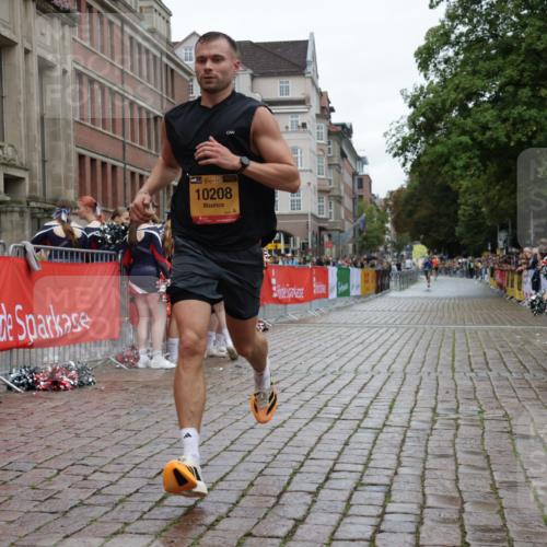 13.09.2026 - Kiel Lauf Yannick Fuchs http://msf.ph/oto/10445078 13.09.2026 12:14:26 Ziel 2565, 9253, 10912, 11085, 6182, 10208, 9316, 663, 2109, 10160 meine-sportfotos.de