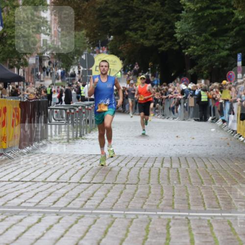 13.09.2026 - Kiel Lauf Yannick Fuchs http://msf.ph/oto/10445087 13.09.2026 12:14:30 Ziel 2565, 11085, 6182, 9253, 10208, 10912, 7208, 9316, 2109 meine-sportfotos.de
