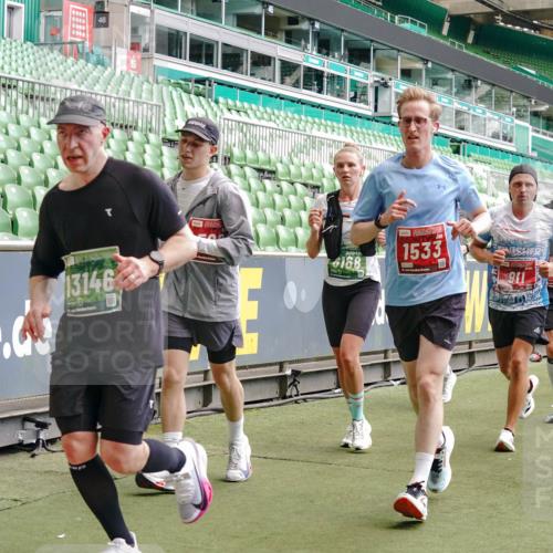 13.09.2026 - 21. swb-Marathon Bremen Michael Burmester http://msf.ph/oto/10445297 13.09.2026 13:07:56 Laufen im Stadion 132, 156, 310, 372, 489, 551, 607, 682, 716, 800, 808, 809, 831, 834, 846, 884, 911, 922, 1083, 1124, 1173, 1189, 1205, 1210, 1285, 1289, 1322, 1364, 1369, 1387, 1395, 1437, 1532, 1545, 1559, 1600, 1688, 1831, 1841, 1848, 1854, 1871, 1899, 1926, 1938, 2003, 2041, 2070, 2090, 2215, 2219, 2229, 2283, 2318, 2366, 2380, 2405, 2440, 2467, 2492, 2565, 2611, 2635, 2699, 2707, 2721, 2727, 2731, 2755, 2782, 2802, 2818, 2831, 2841, 2866, 2897, 2911, 2930, 2949, 2960 meine-sportfotos.de