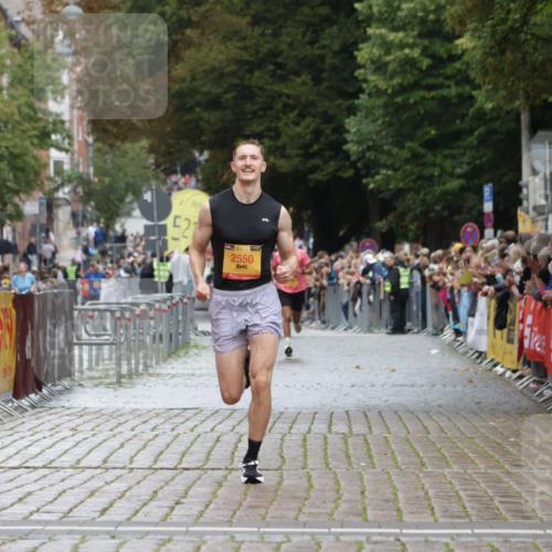 13.09.2026 - Kiel Lauf Yannick Fuchs http://msf.ph/oto/10445387 13.09.2026 12:15:16 Ziel 6871, 8093, 9575, 9855, 12196, 2550, 7208, 9316, 9855, 3194, 3398, 3970, 9316 meine-sportfotos.de